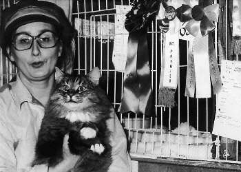 Edel Runas mit "Pjewiks Forest Troll"